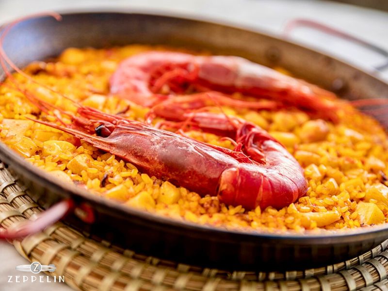 Arroz de carabineros en cenas navideñas ZEPPELIN