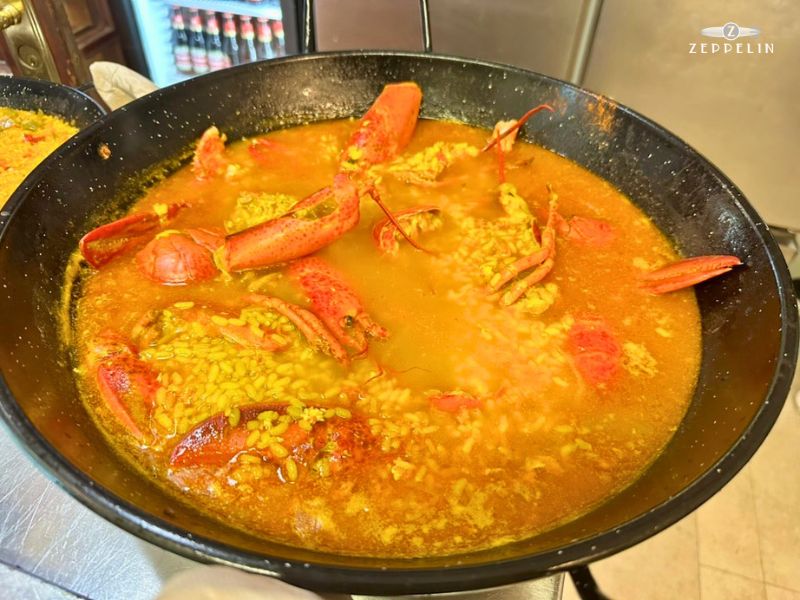 Arroz premium con bogavante en Zeppelin Torrelodones, alternativa a Madrid centro